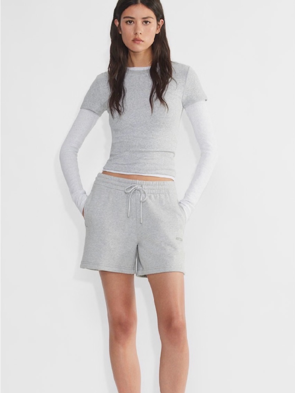 Aritzia TNA Cozy Sweatfleece Boyfriend Mid-Thigh Relaxed Shorts Small Gray